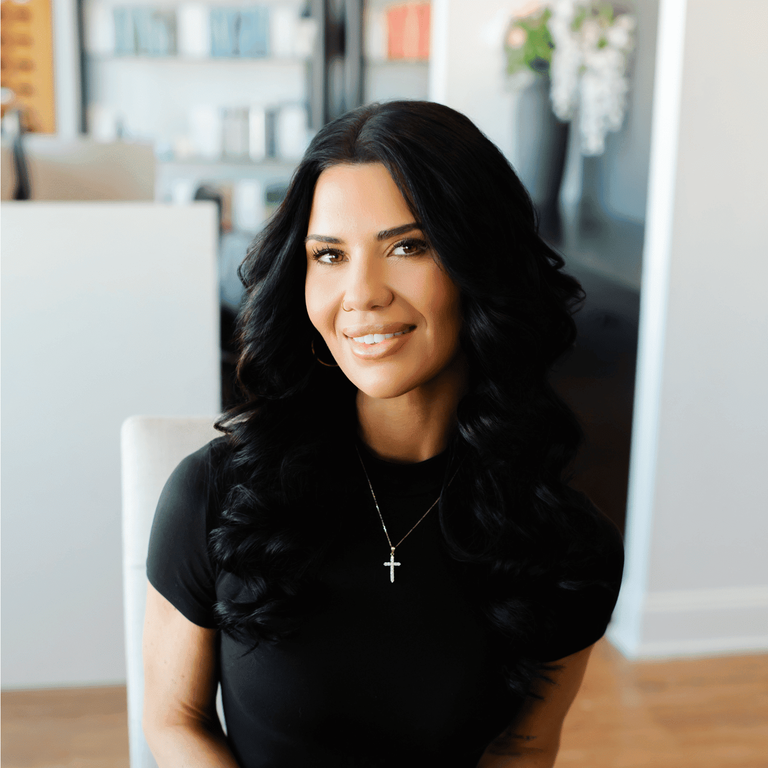 Portrait of Noelle, a professional stylist at Avanté Salon & Spa, showcasing their expertise and style.