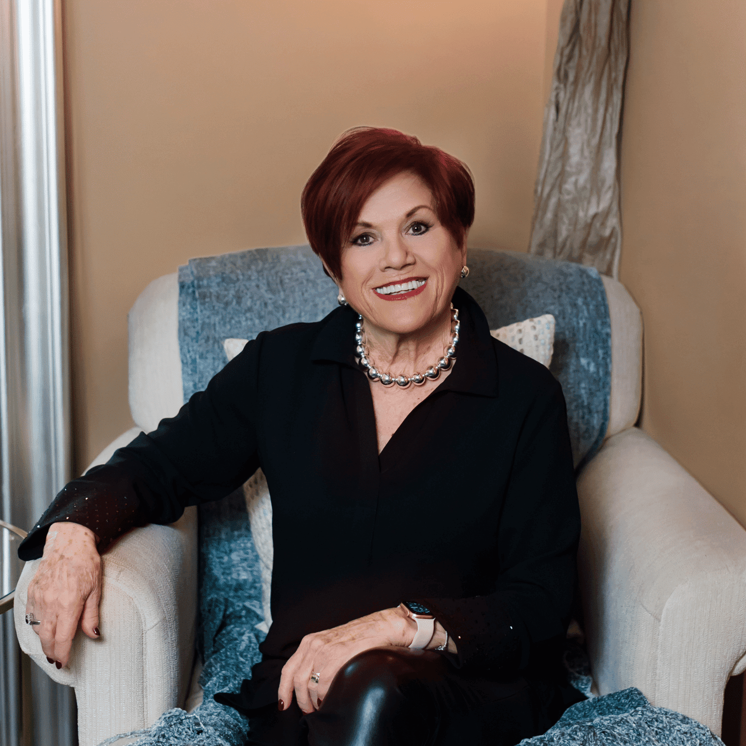 Portrait of Luisa, a professional stylist at Avanté Salon & Spa, showcasing their expertise and style.